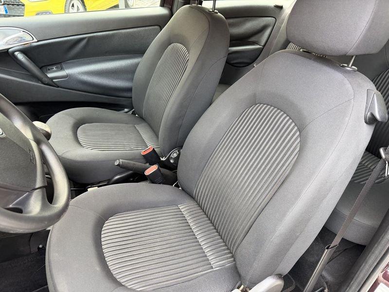 Lancia Ypsilon Ypsilon 1.2 8v ARGENTO KM REALI !!! IDONEA NEOPATENTATI