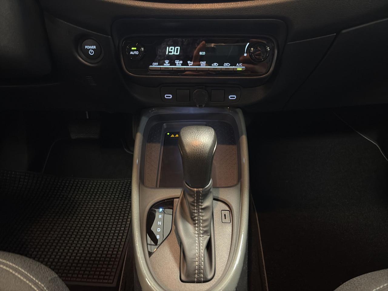 Toyota Aygo X 1.5 hybrid Icon e-cvt