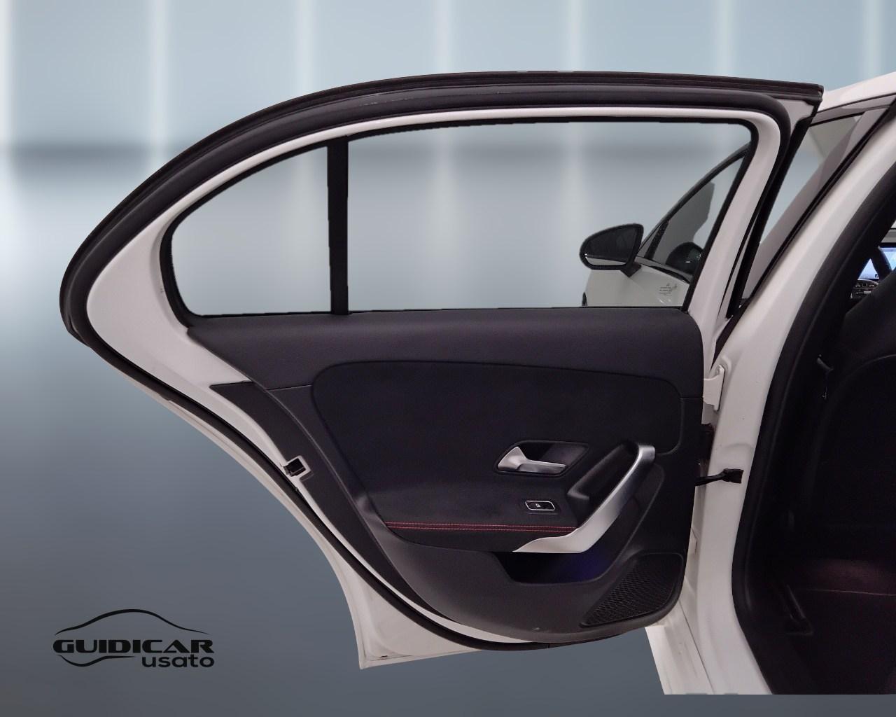 Mercedes-Benz Classe A - W177 2018 - A 180 d Premium