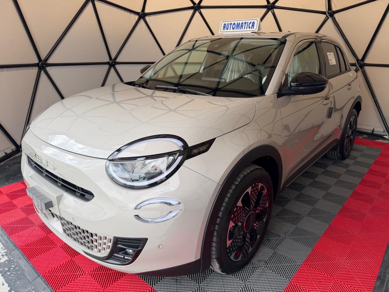 Fiat 600 Hybrid 110 CV DCT MHEV La Prima