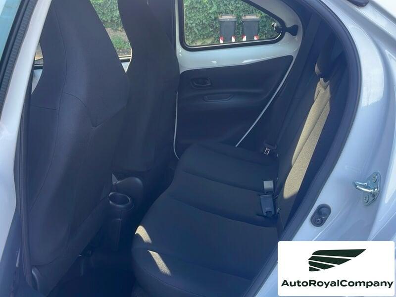 Toyota Aygo X Aygo X 1.0 VVT-i 72 CV 5 porte Active KM0 LEGGERE DESCRIZIONE