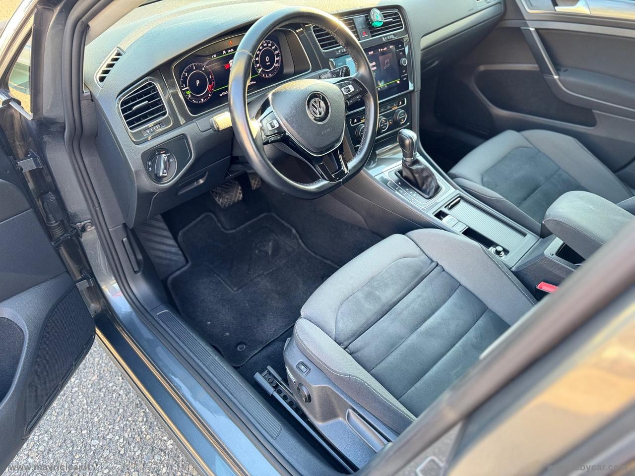VOLKSWAGEN Golf 1.6 TDI 115CV DSG 5p. Highline BMT