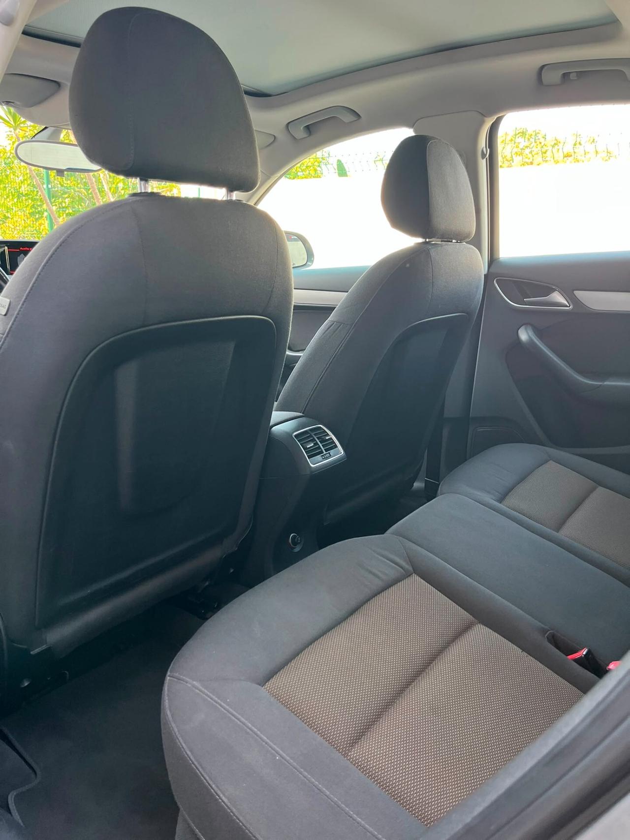 Audi Q3 2.0 TDI quattro S tronic Line Edition