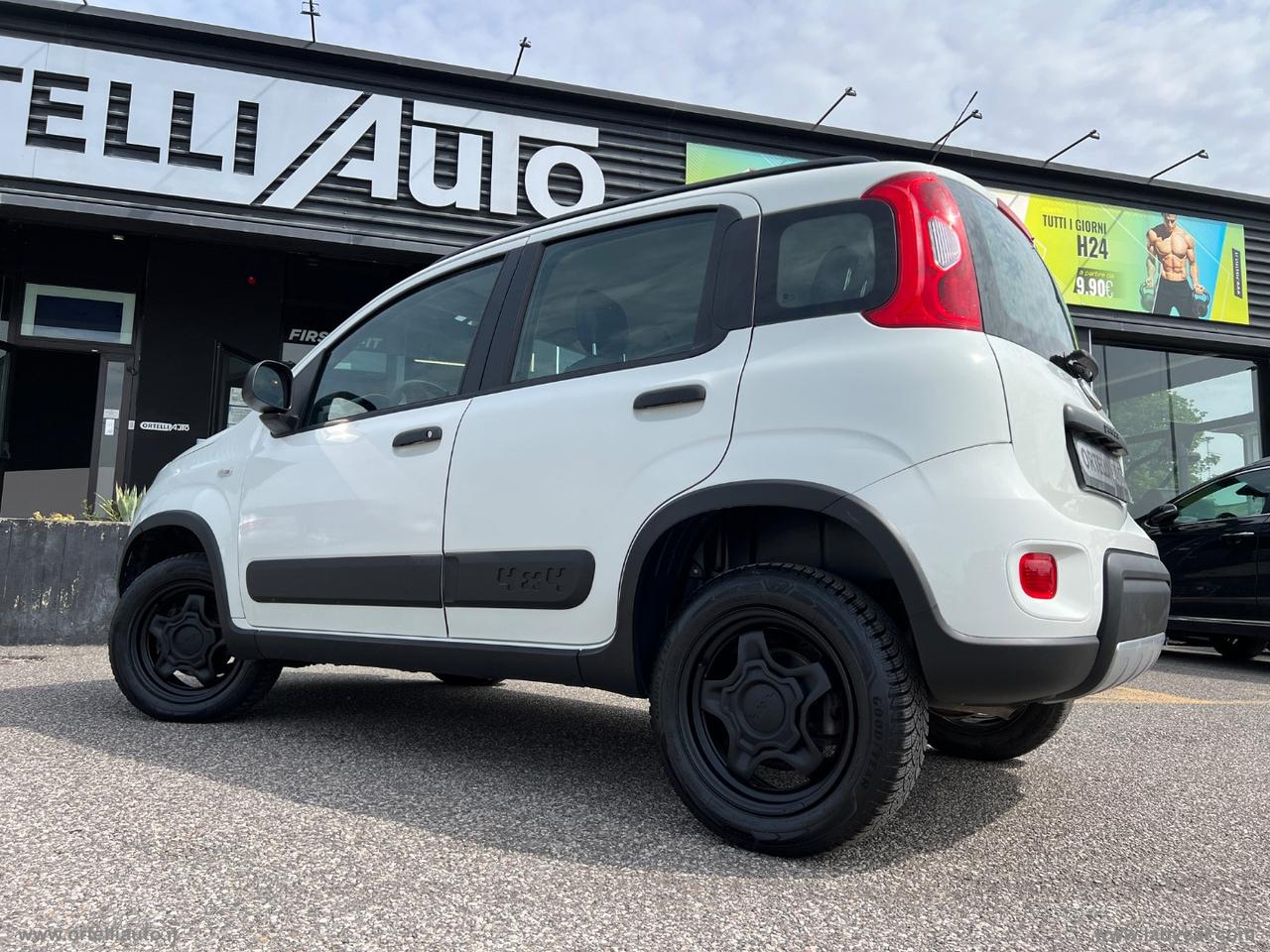 FIAT Panda 1.3 MJT 95 CV S&S 4x4 IVA DEDUCIBILE