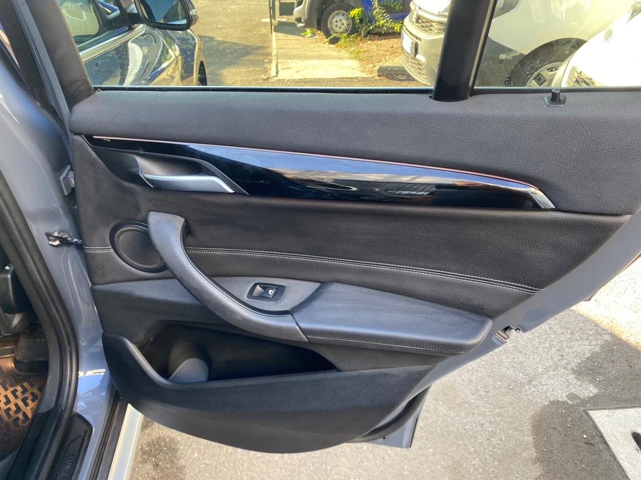 Bmw X1 sDrive18d xLine