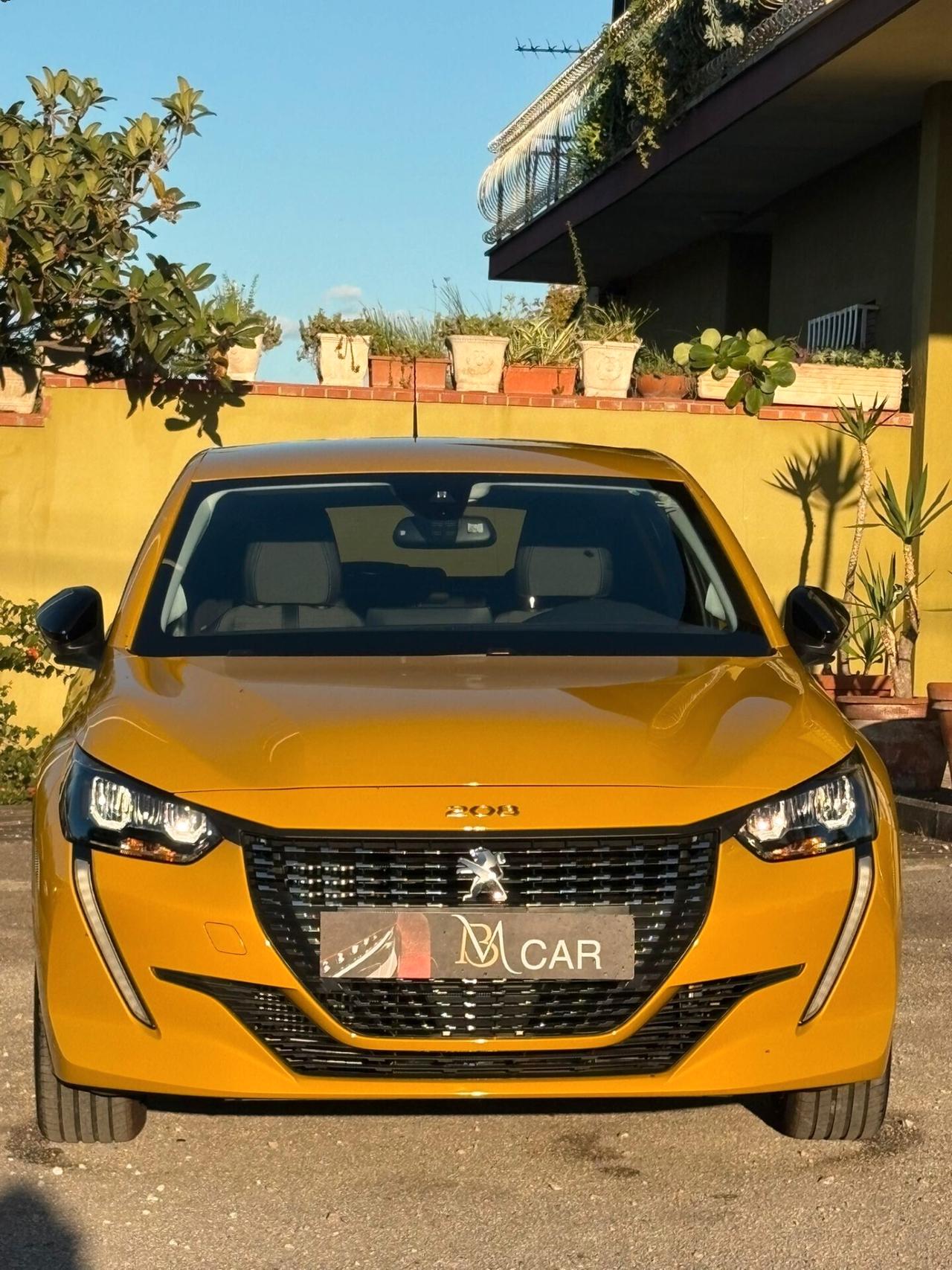 Peugeot 208 PureTech 1.2 LIKE 100