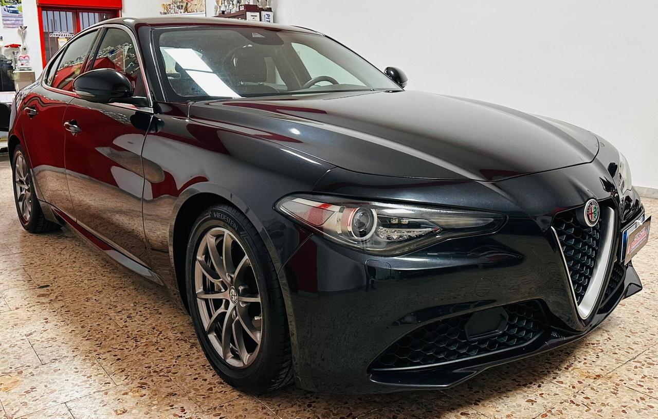 Alfa Romeo Giulia 2.2 Turbodiesel 150 CV