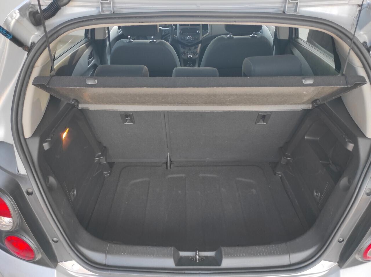 Chevrolet Aveo 1.2 86CV 5 porte LTZ NEOPATENTATI
