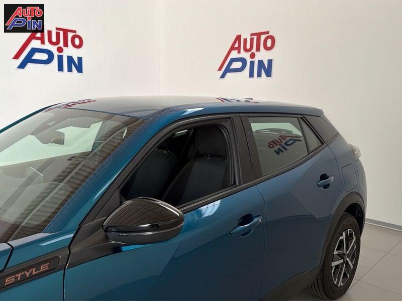 Peugeot 2008 Hybrid 145cv e-DCS6 Style auto