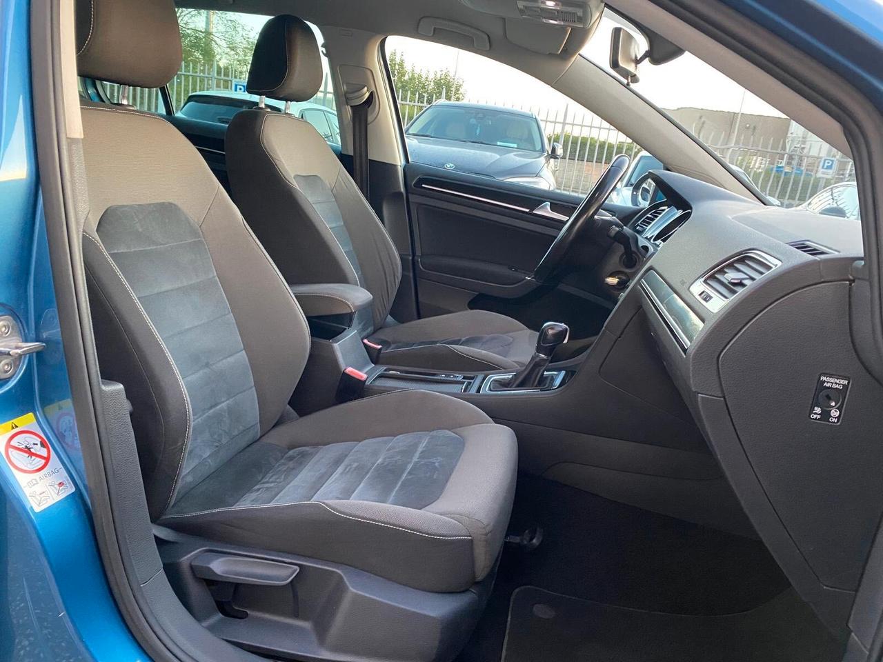Volkswagen Golf 1.6 TDI DSG 3p. Highline BlueMotion Technology