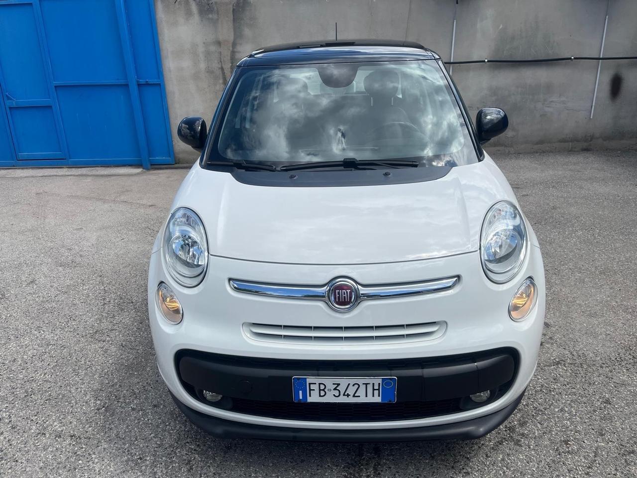 Fiat 500 L-900 metano Lounge- t.apr-11/2015