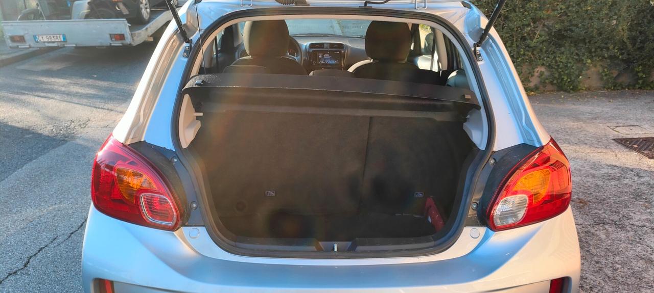 Mitsubishi Space Star 1.2 Invite SDA