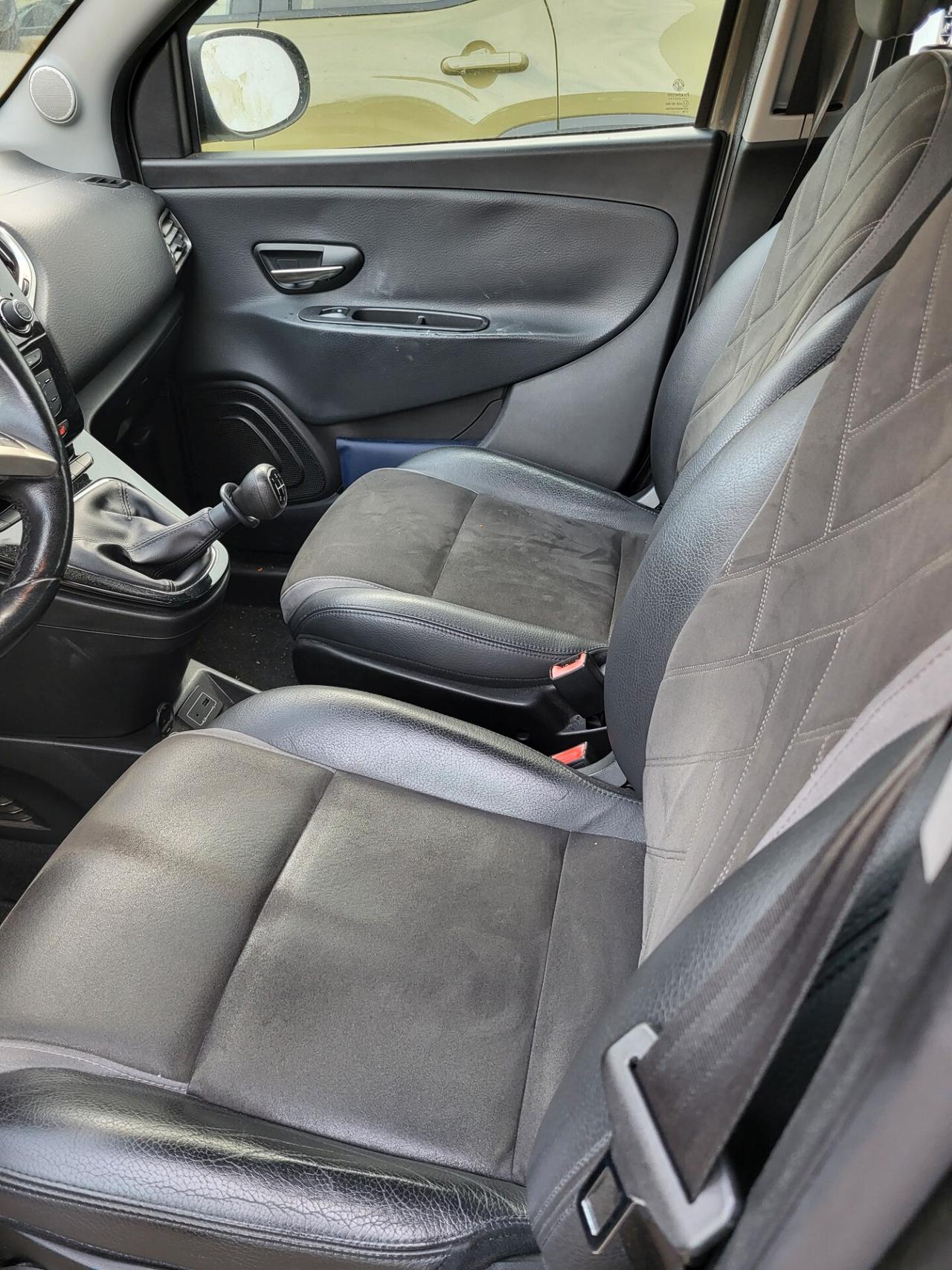 Lancia Ypsilon 1.2 69 CV 5 porte GPL Ecochic Elle