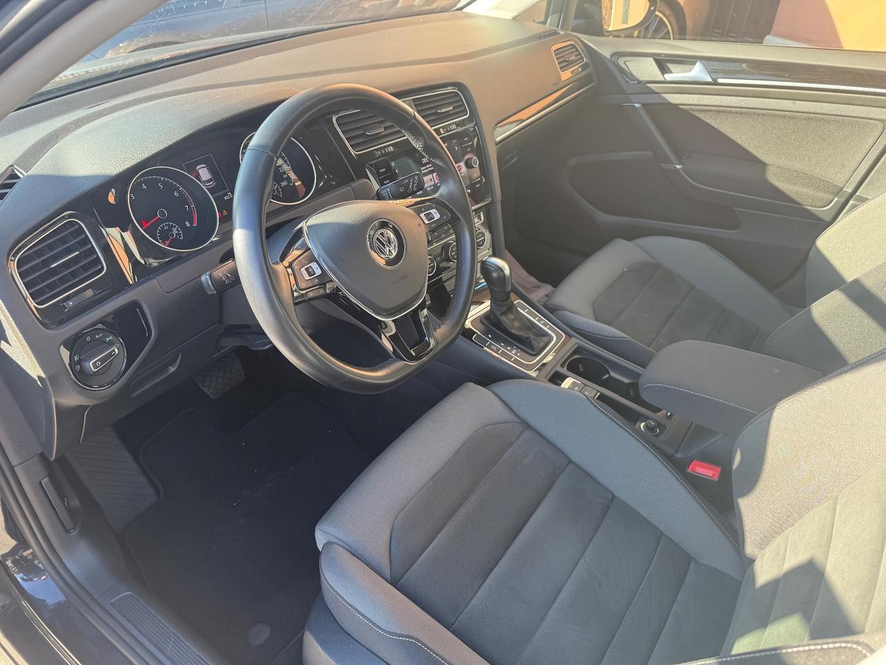 Volkswagen Golf 1.5 eTSI 150 CV EVO ACT DSG Life