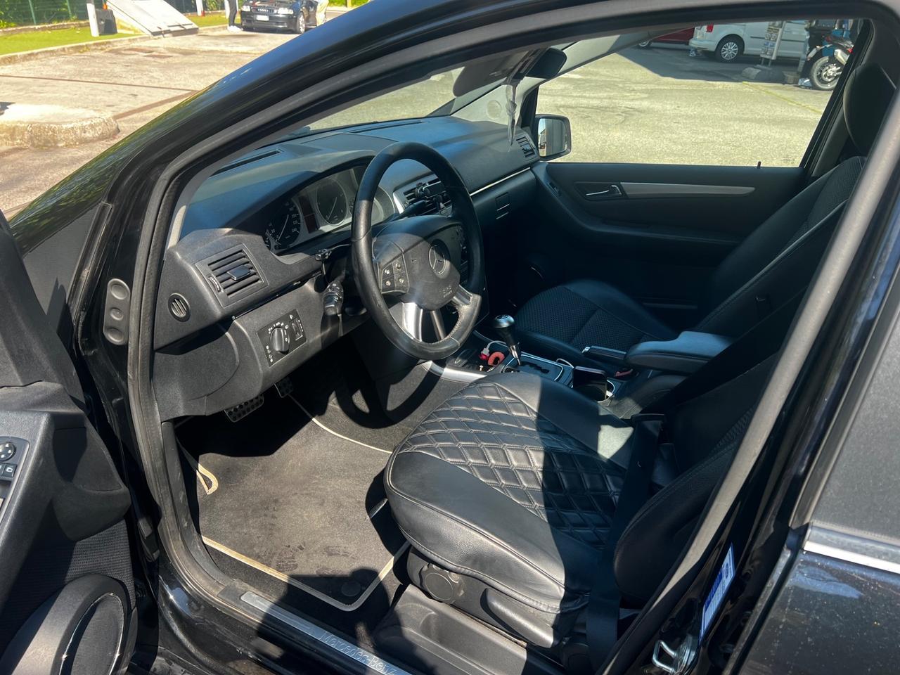 Mercedes-benz B 200 CDI Premium