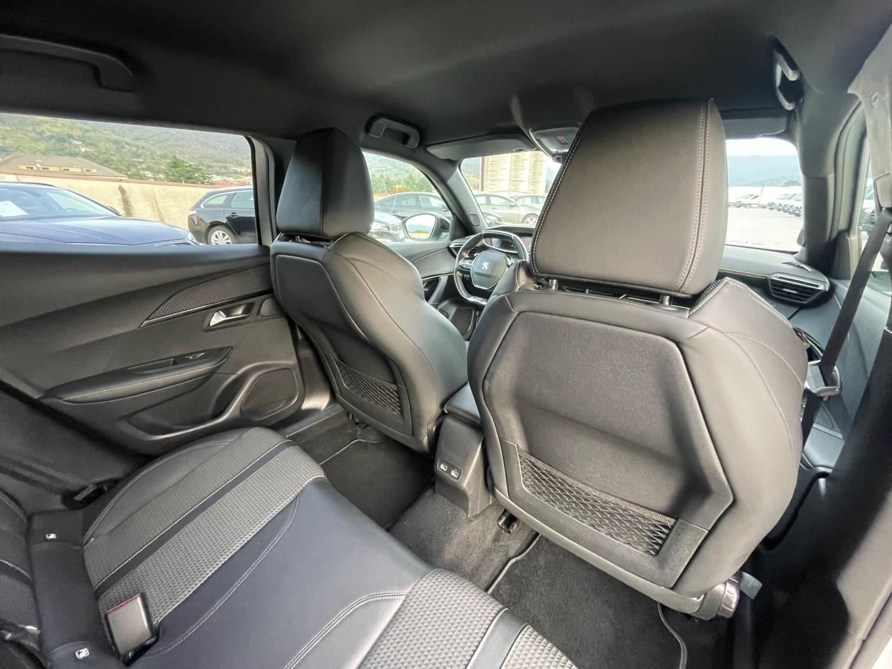 Peugeot 2008 GT Pack s 131 Cv Automatica 1Proprietario