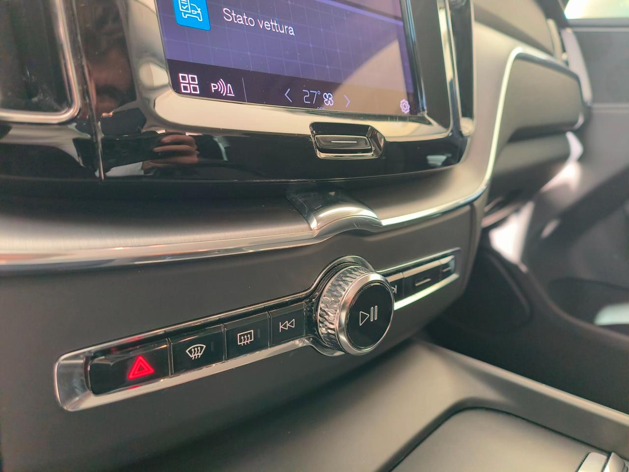 Volvo XC 60 XC60 B4 (d) AWD Geartronic Inscription