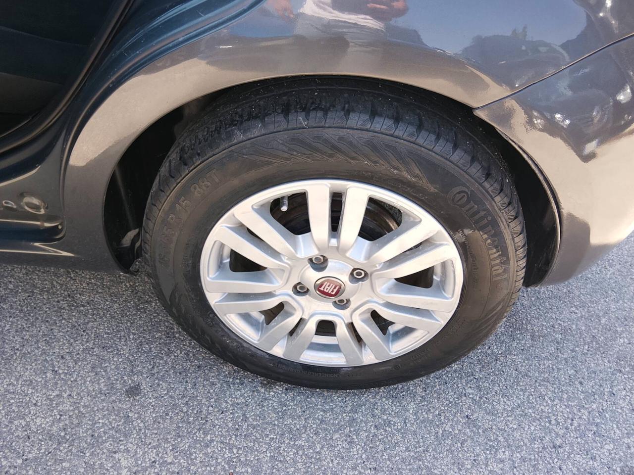 Fiat Punto 1.2 LOUNGE GPL 90K KM!