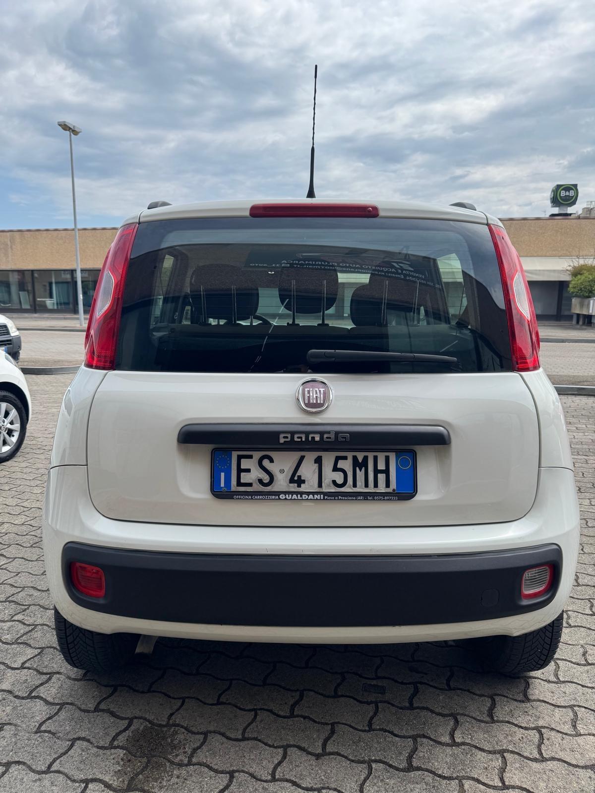 Fiat Panda 0.9 TwinAir Turbo Natural Power Lounge
