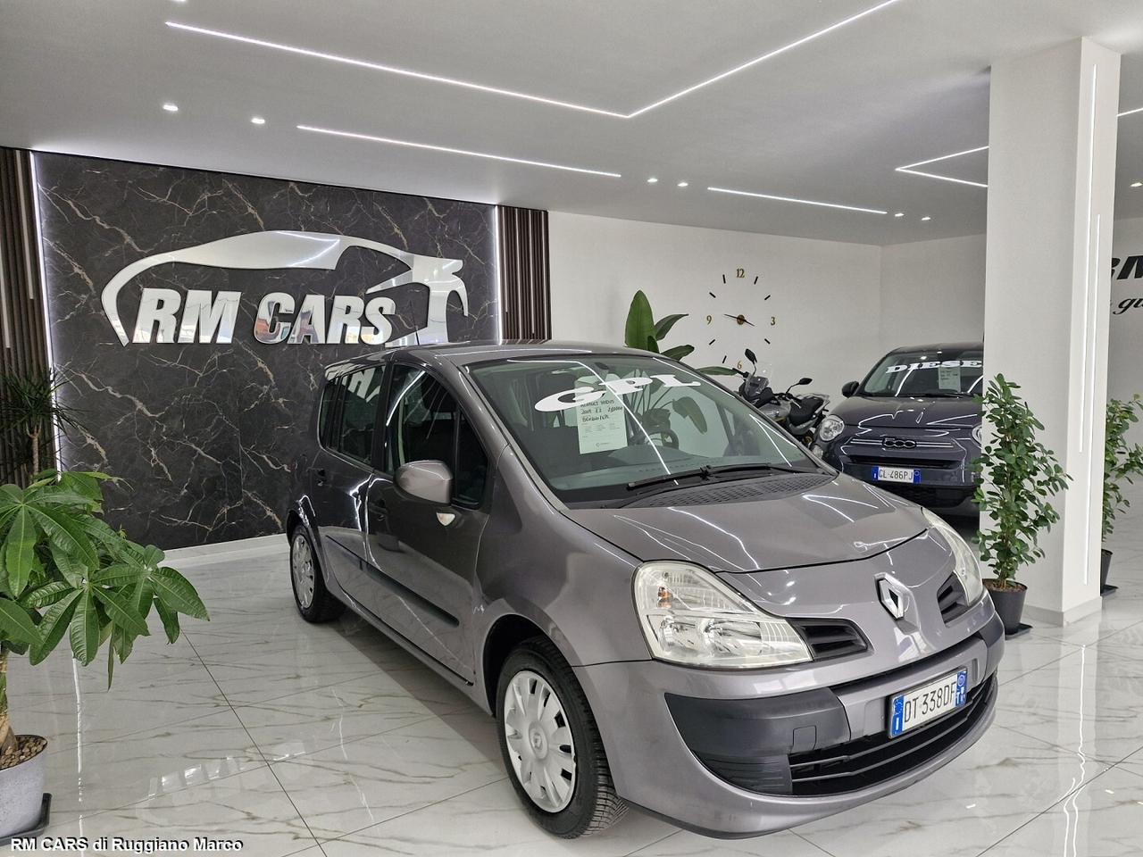 RENAULT GRAND MODUS 1.2 16V GPL DYNAMIQUE