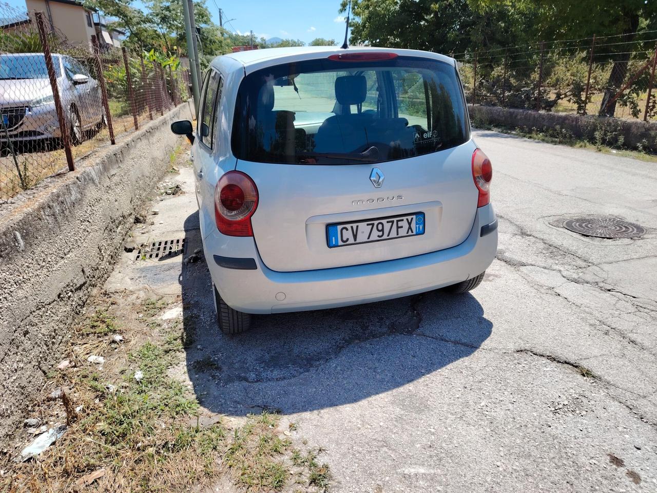 Renault Modus 1.2 16V Luxe Privilège GPL