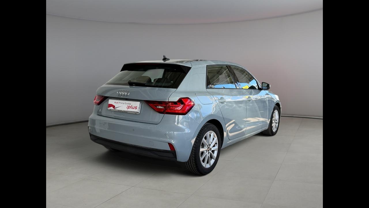 AUDI A1 II 2019 Sportback - A1 Sportback 30 1.0 tfsi Business 110