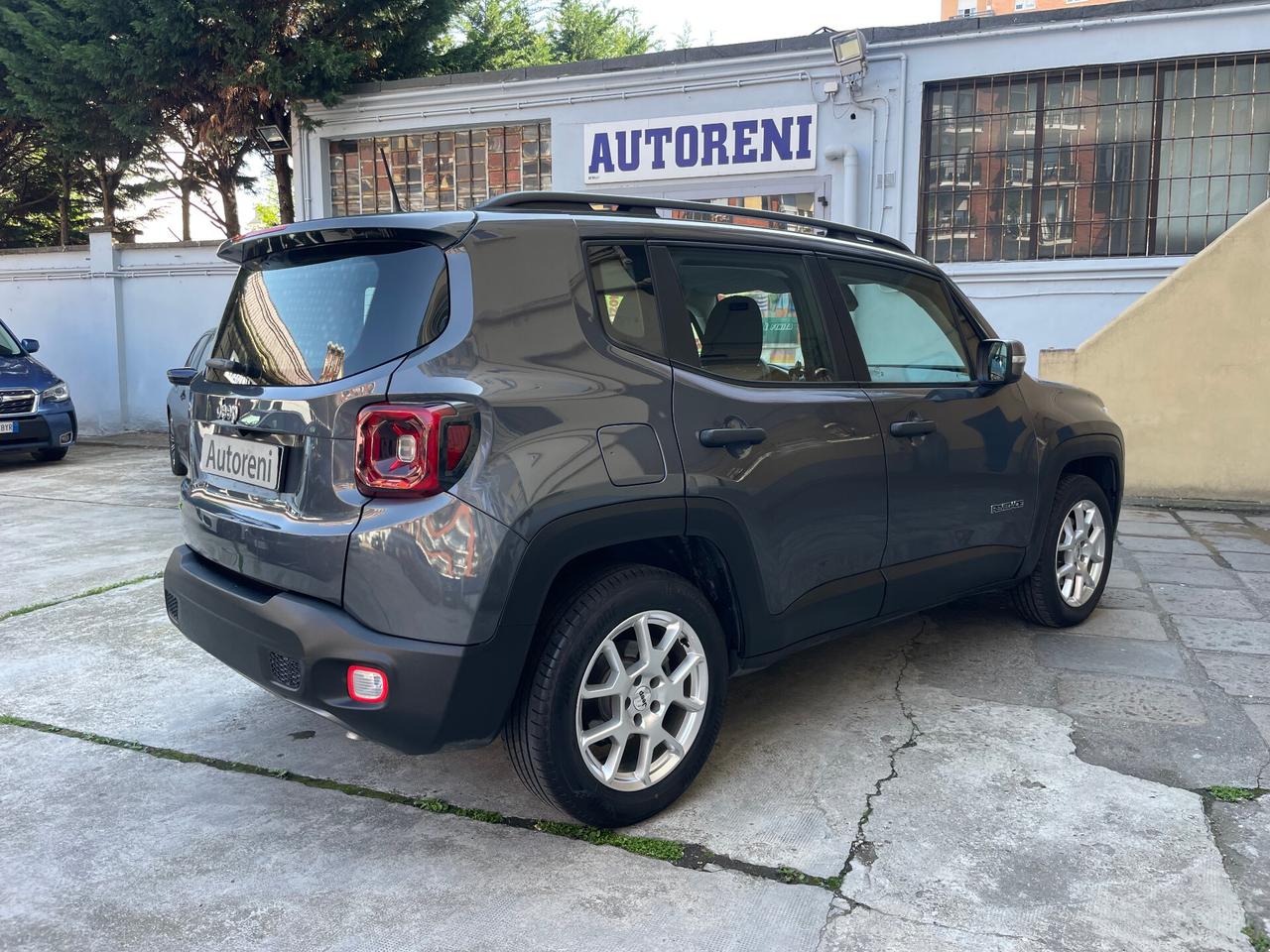 Jeep Renegade 1.5 Turbo T4 MHEV Limited restilyng