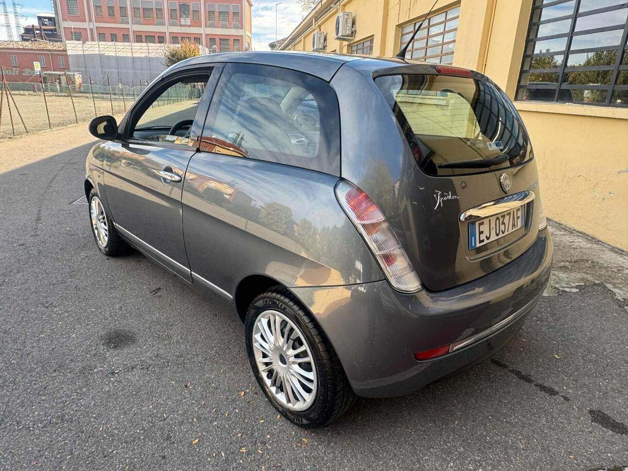 Lancia Ypsilon 1.3 DIESEL Anno 2011