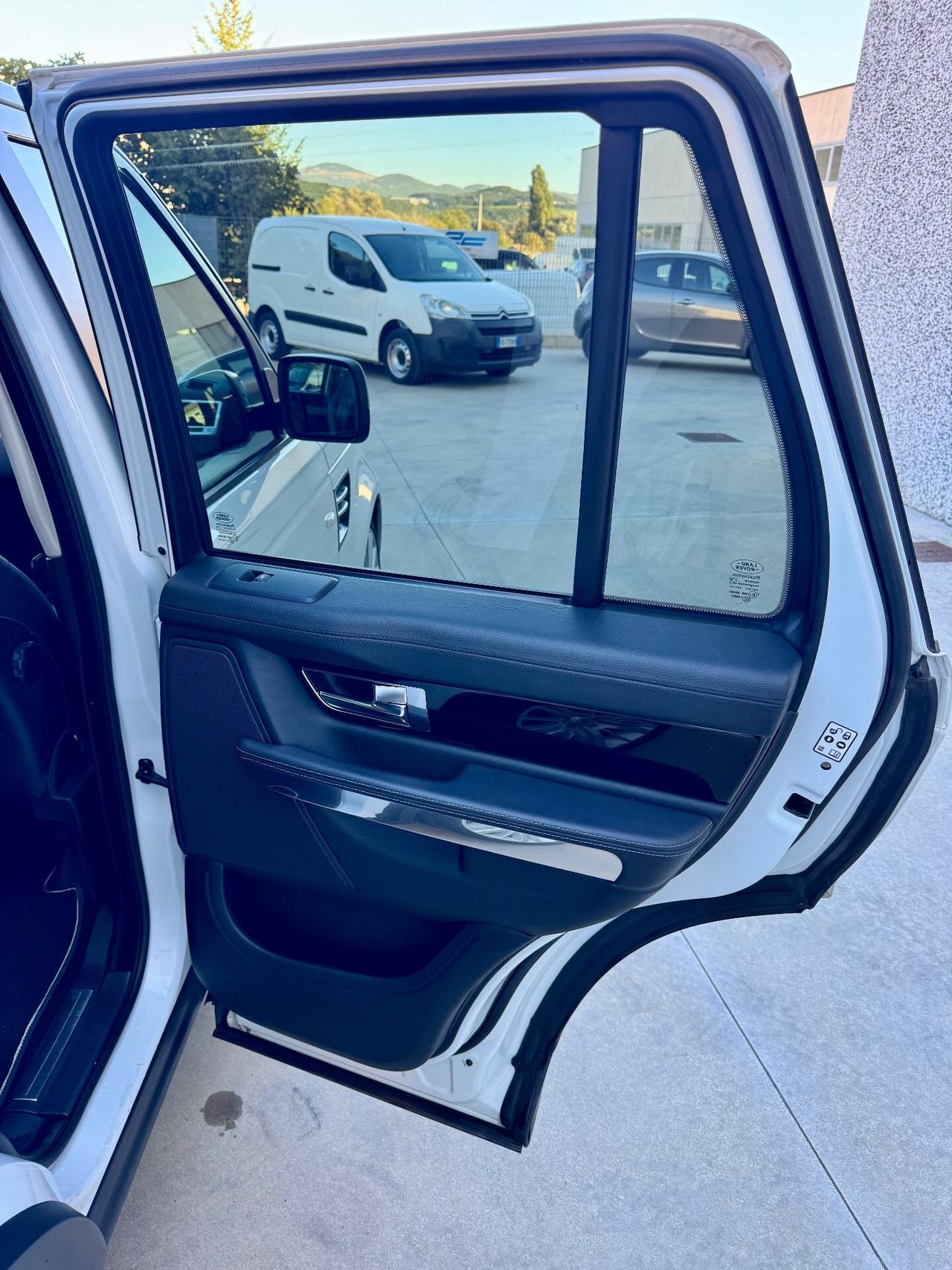 LAND ROVER RANGE ROVER SPORT 3.0 TDV6 HSE