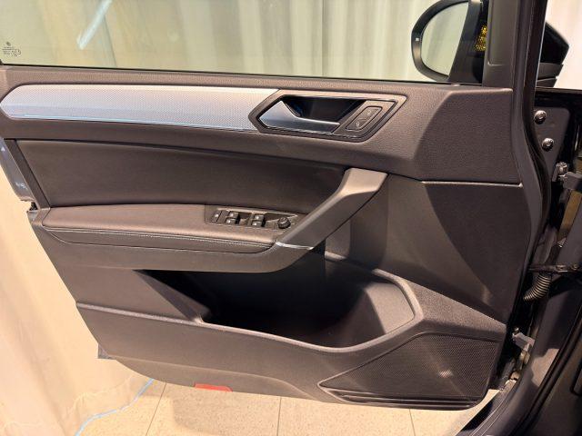 VOLKSWAGEN Touran 1.5 TSI DSG GOAL GANCIO LED 7P Camera