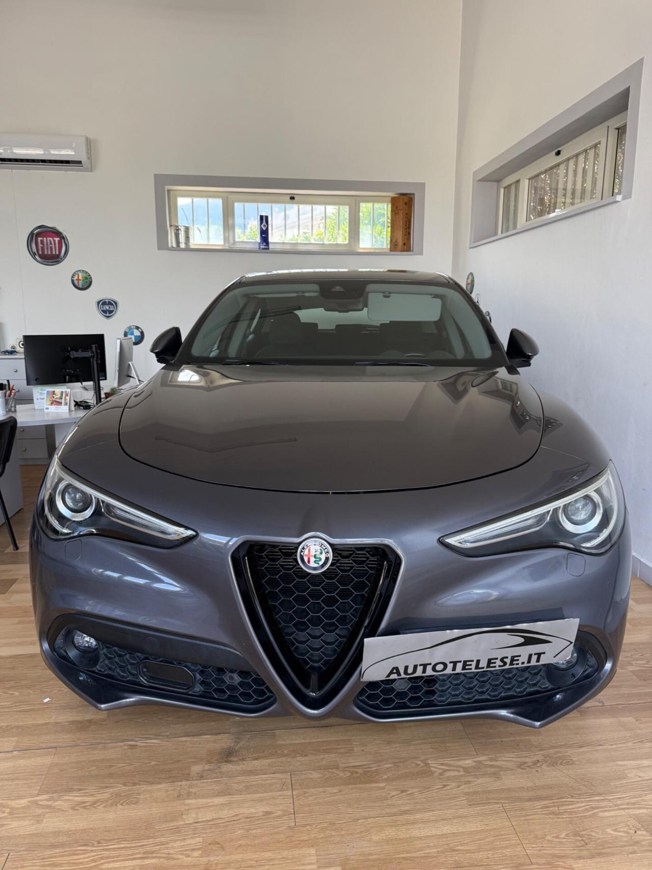 Alfa Romeo Stelvio 2.2 Turbodiesel 190 CV AT8 Q4 Business