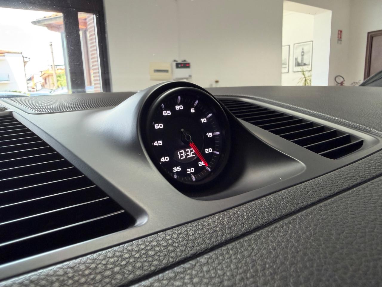 Porsche Cayenne Coupé 3.0 V6 TETTO