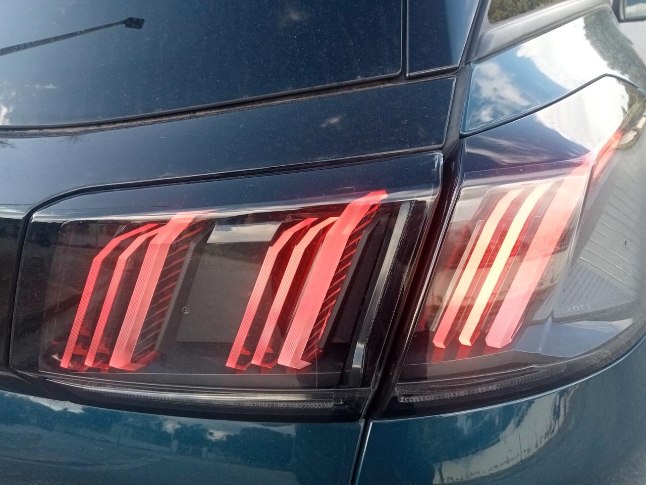 Peugeot 3008 BlueHDi 130 S&S Allure Pack