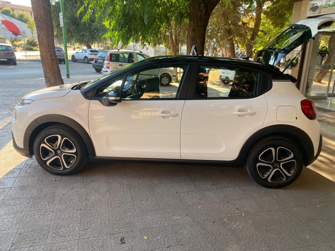Citroen C3 PureTech 82 GPL Shine