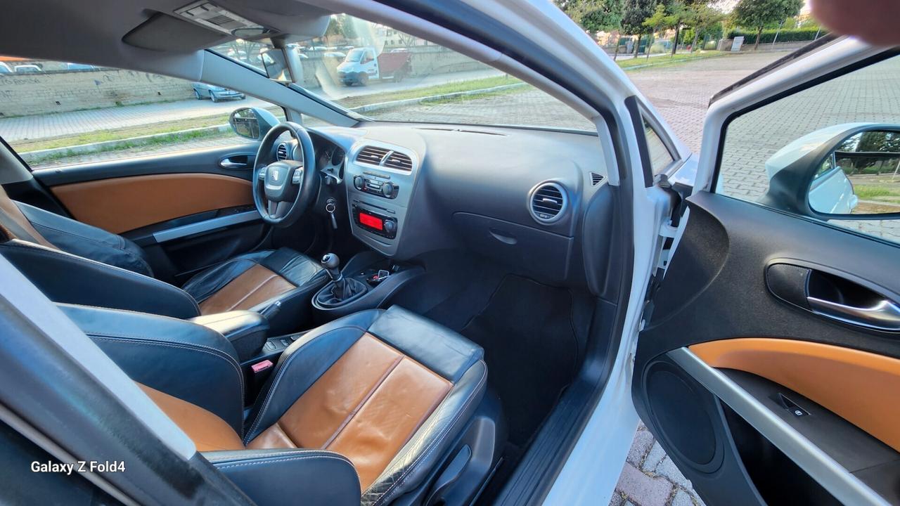 Seat Leon 1.6 TDI 105Cv CR DPF Sport E5.
