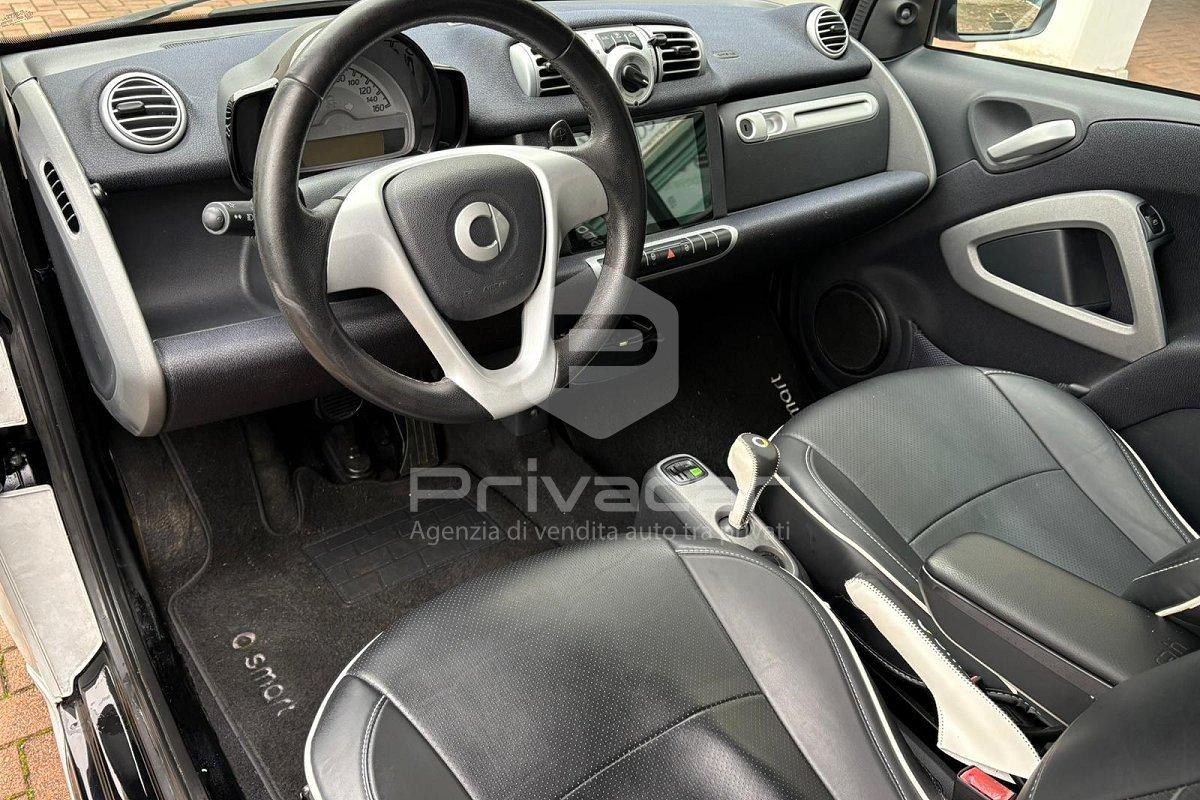 SMART fortwo 1000 52 kW MHD coupé pulse