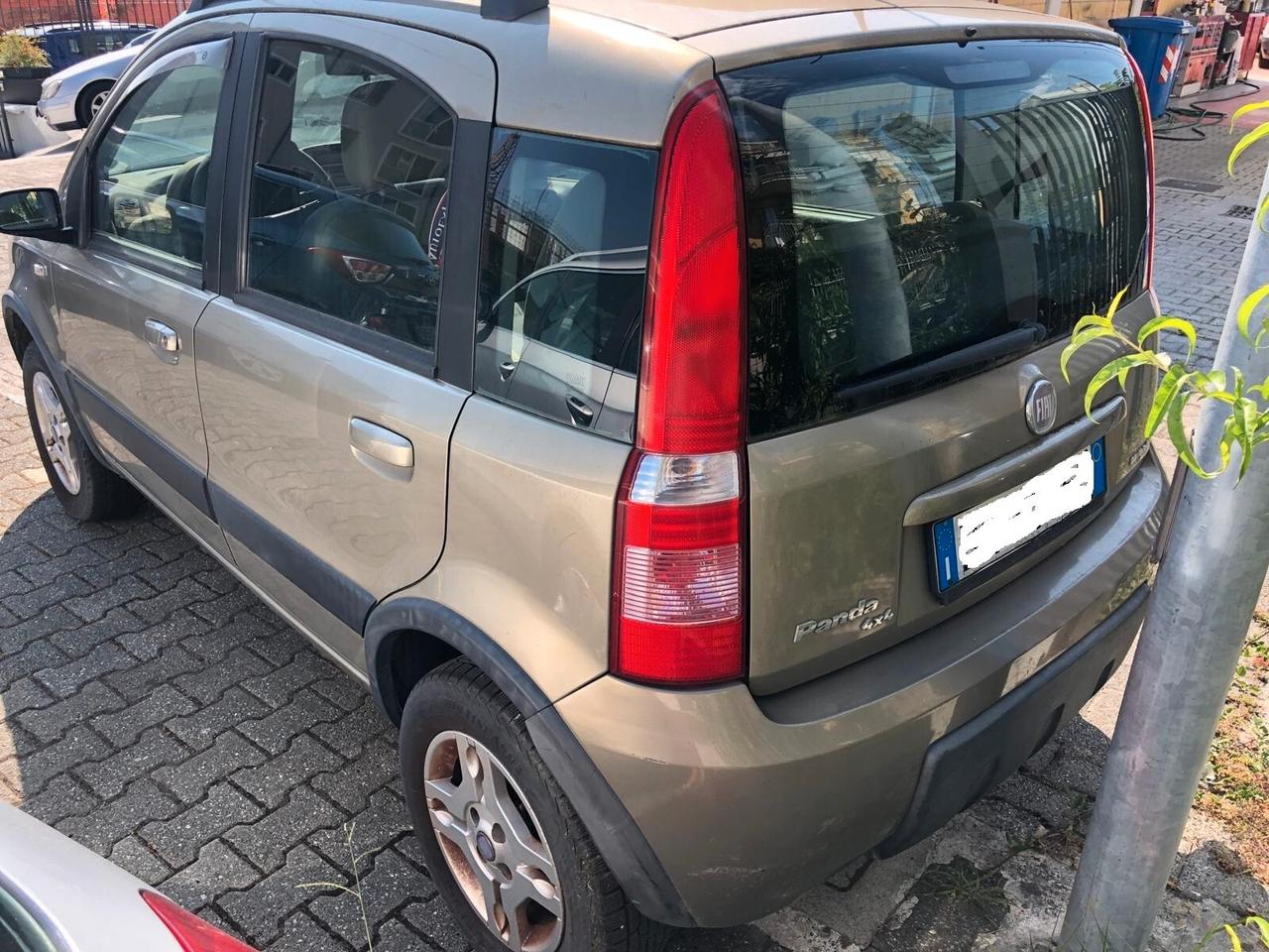 Fiat Panda 1.3 MJT 16V 4x4 Climbing UNICO PROPRIETARIO, FRIZIONE NUOVA. POSSIBILITA' DI GARANZIA EUROPEA CONFORMGEST FINO A 24 MESI!!!