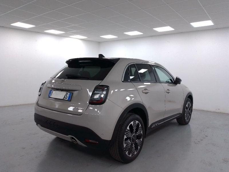 FIAT 600 1.2 hybrid La Prima 110cv auto