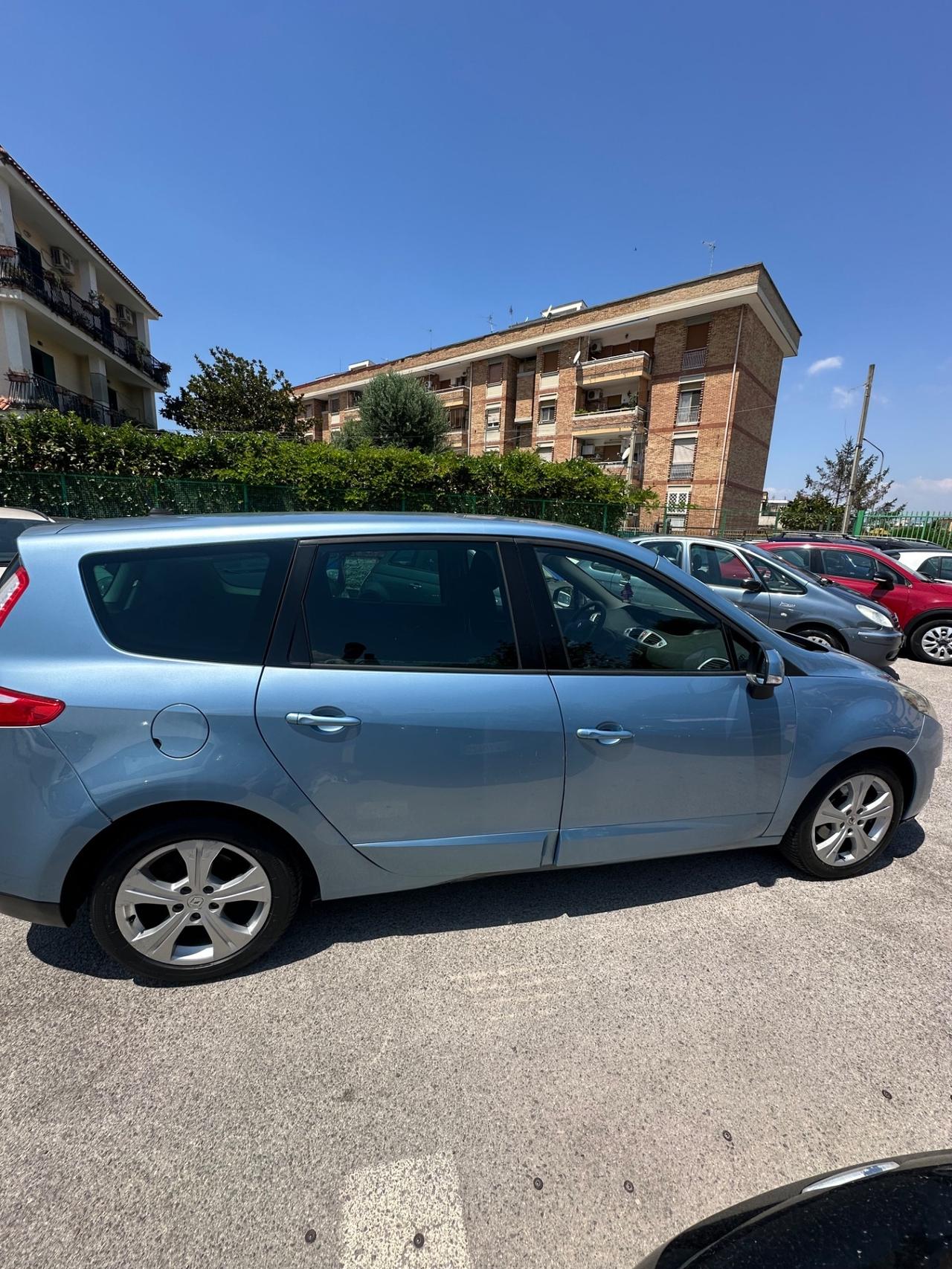 Renault Scenic Scénic 1.9 dCi 130CV Luxe