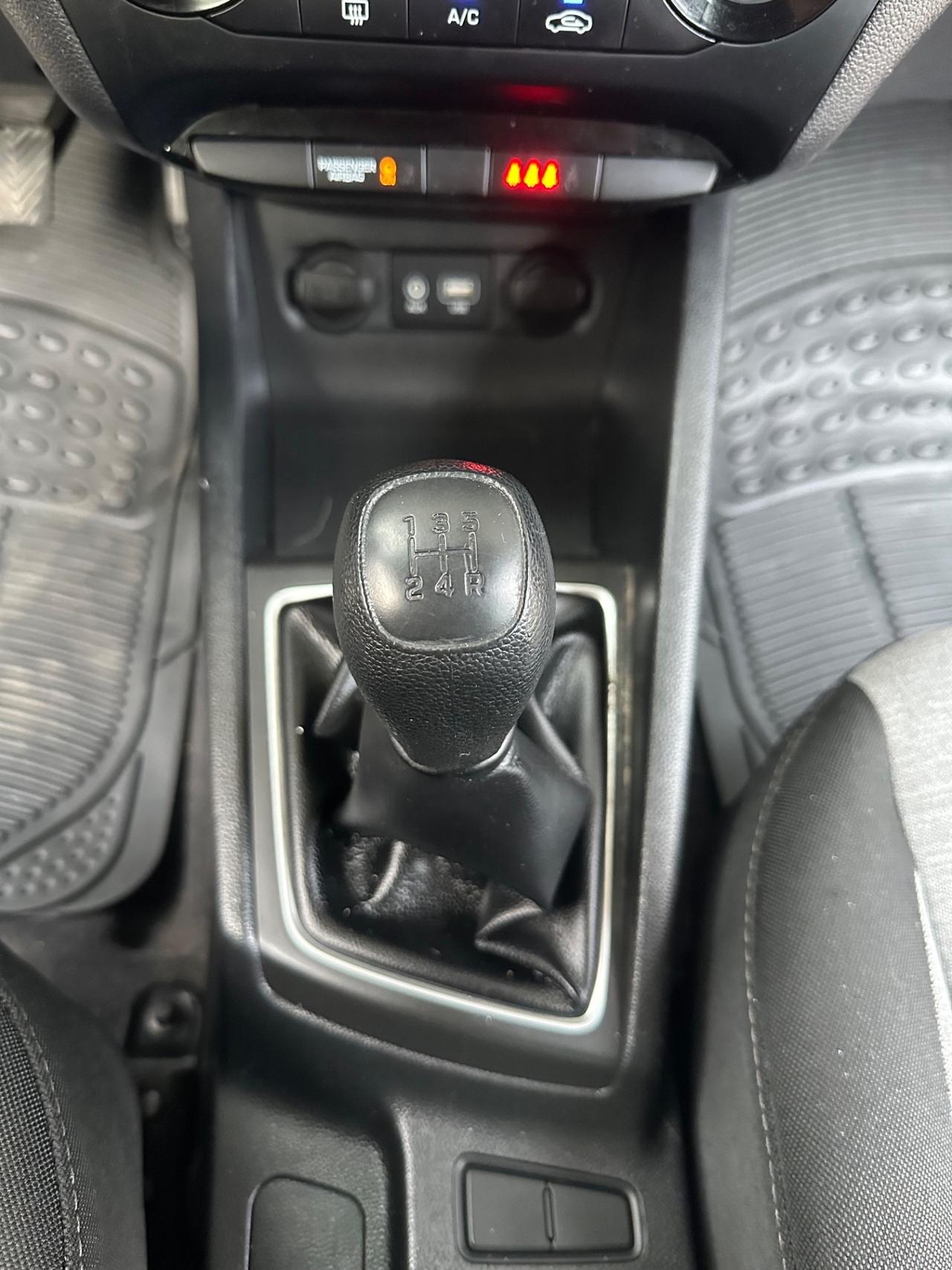 Hyundai i20 1.2 MPI 75cv GPL 5 porte Classic