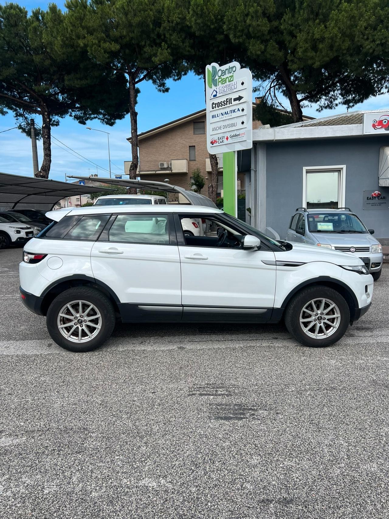 Land Rover Range Rover Evoque Range Rover Evoque 2.2 TD4 5p. Pure