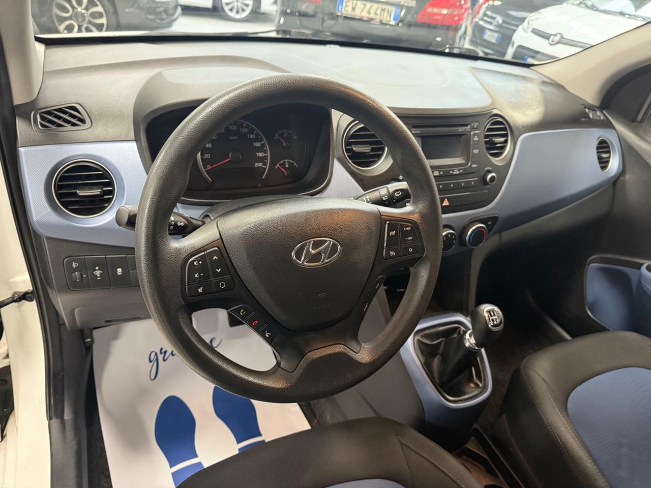 Hyundai i10 1.0 MPI Login 66CV Ok Neopatentati