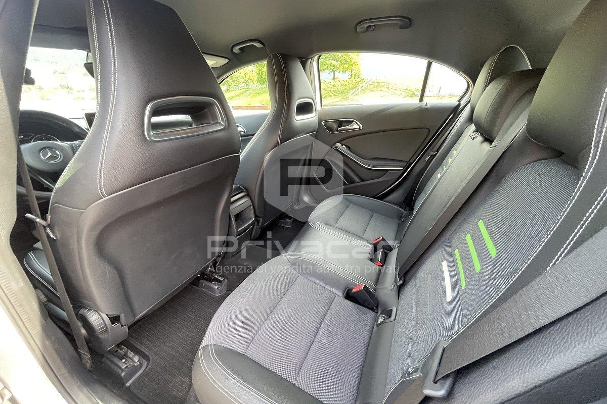 MERCEDES A 160 d Automatic Business