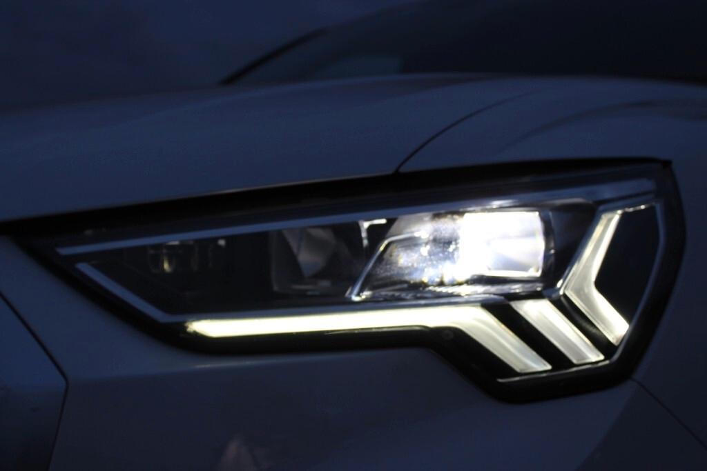 AUDI Q3 2.0 TDI 150CV Aut. *PELLE *MATRIX LED