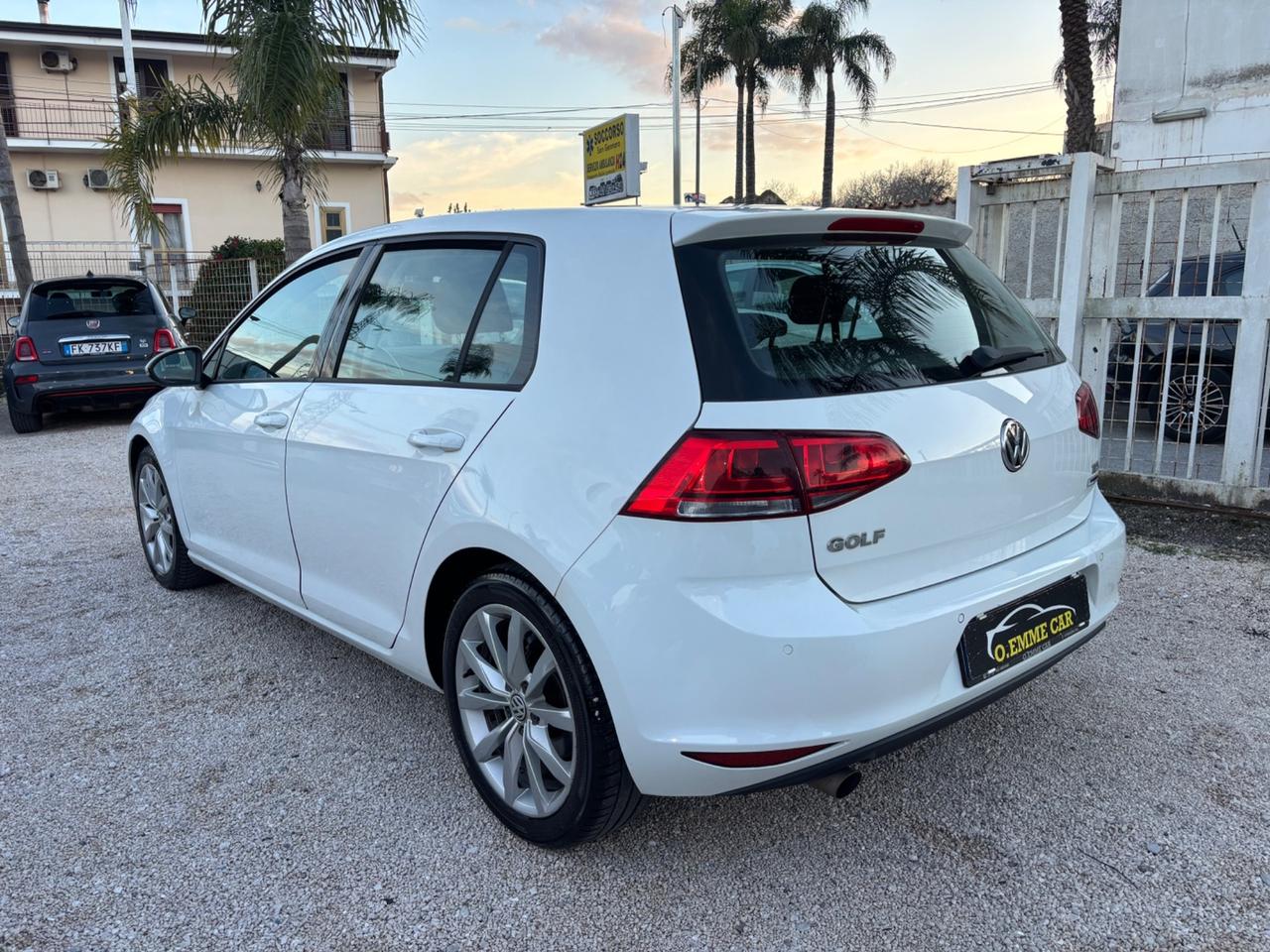 VW GOLF 1.6TDI 110CV DSG HIGHLINE STYPENDA