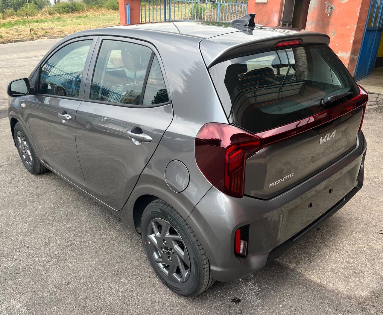 Kia Picanto 1.0 12V 5 porte Urban-nuova-