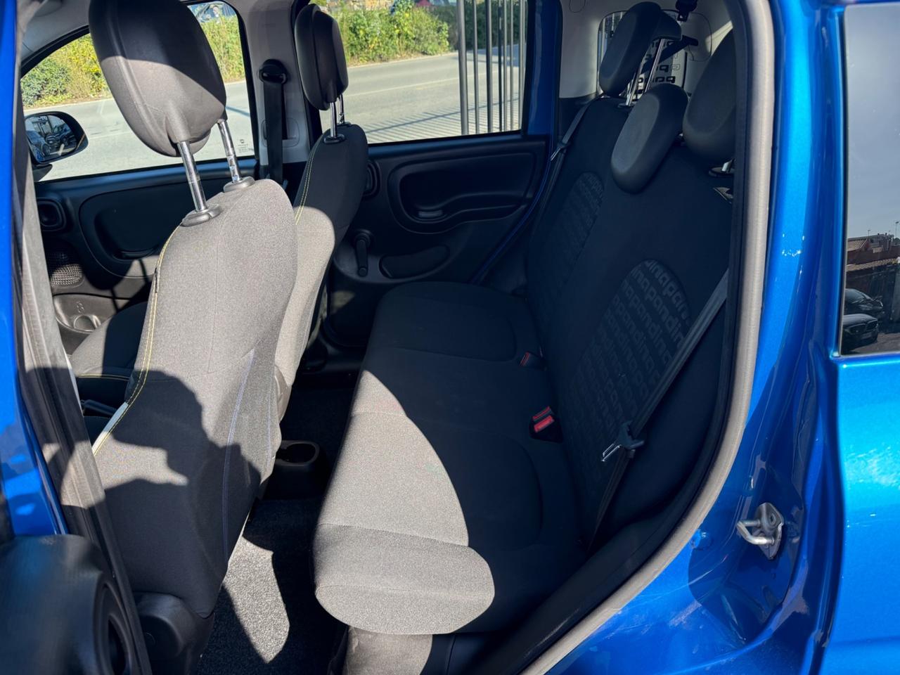 Fiat Panda Pandina Cross 1.0 firefly 70cv hybrid Blu Italia