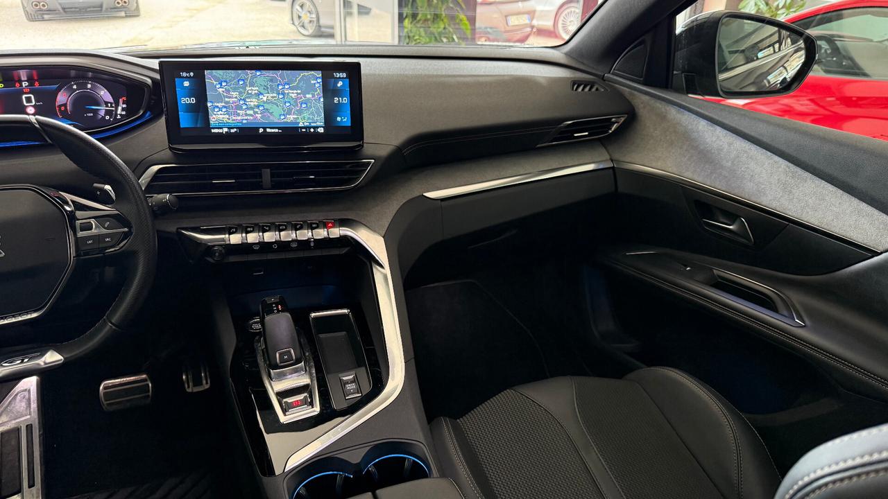 PEUGEOT 3008 GT TETTO APRIBILE