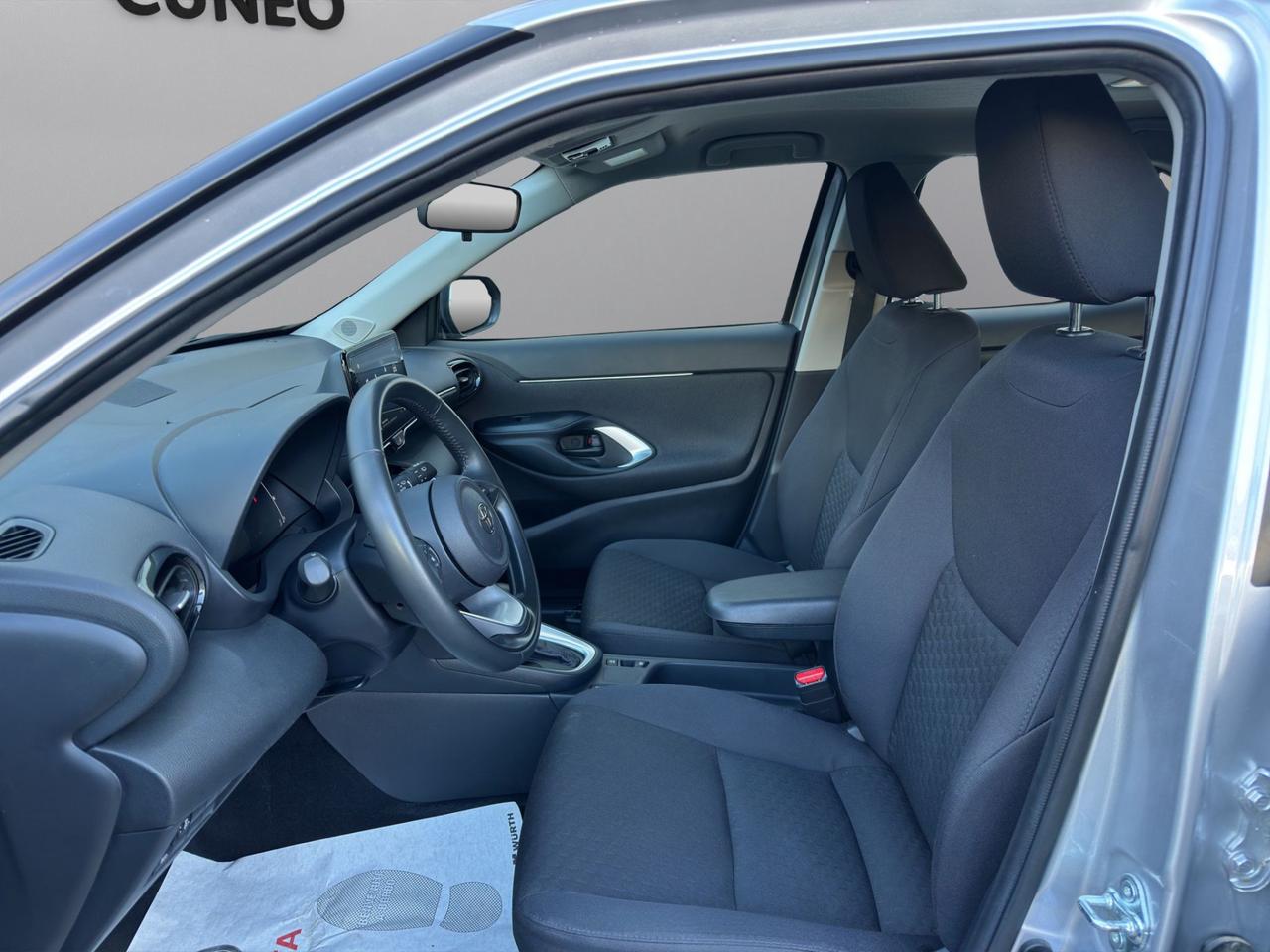 Toyota Yaris Cross 1.5h Active fwd 116cv e-cvt