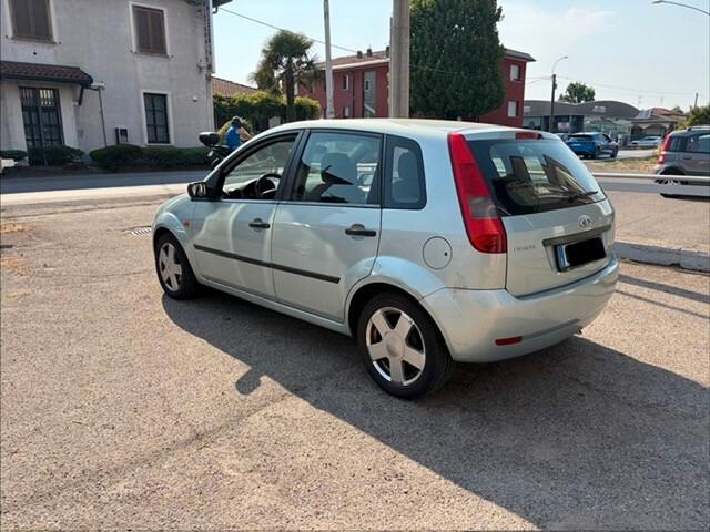 Ford Fiesta 1.4 16V 5p. NEOPATENTATI
